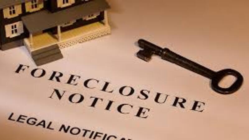 How a Foreclosure Attorney Can Assist You Through the Legal Maze